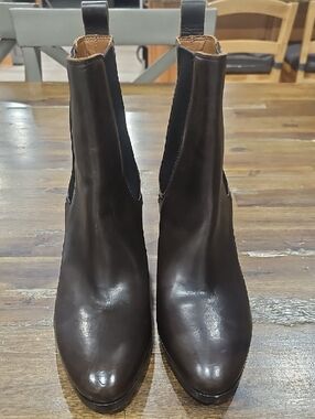 Frye Dark Brown Leather Casey Chelsea Boot Made In Italy